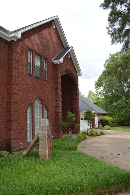 House in Lamar County, Texas
