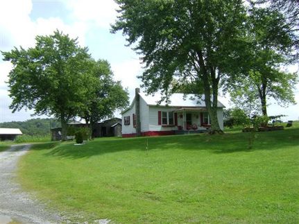 Farm and Ranch in Adair County, Kentucky
