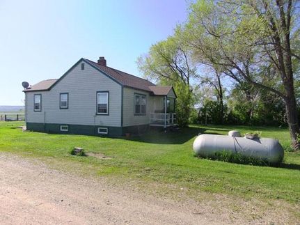 Farm and Ranch in Custer County, Montana