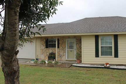 Farm and Ranch in Hill County, Texas