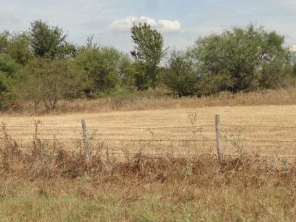 Farm and Ranch in Limestone County, Texas