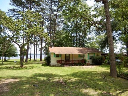 Farm and Ranch in Henderson County, Texas