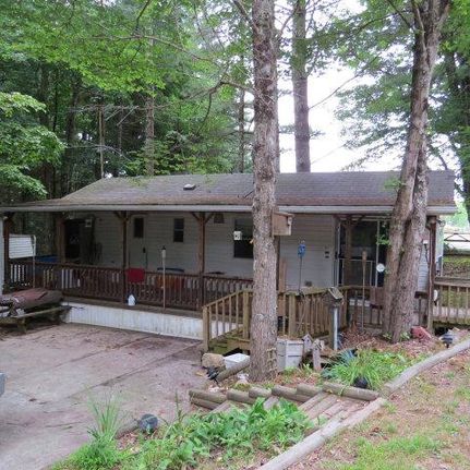 House in Carroll County, Virginia