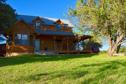 Farm and Ranch in Lampasas County, Texas