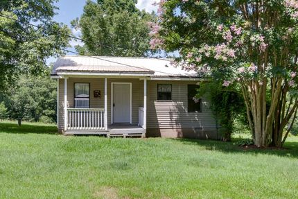 Farm and Ranch in Lewis County, Tennessee