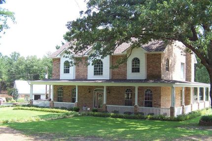 Farm and Ranch in Henderson County, Texas