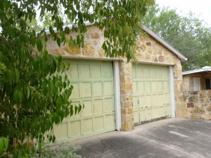 Farm and Ranch in Medina County, Texas