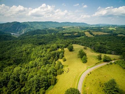 Farm and Ranch in Carroll County, Virginia