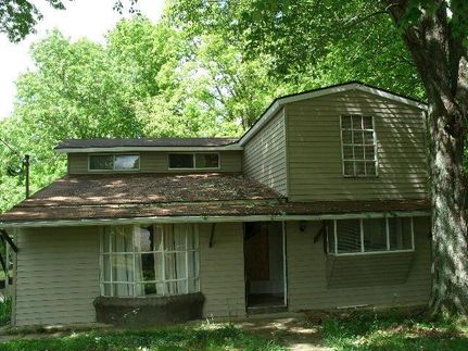 House in Jackson County, Tennessee