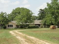 Farm and Ranch in Leon County, Texas