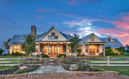 Farm and Ranch in Washington County, Texas