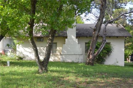 Farm and Ranch in Hill County, Texas