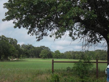 Farm and Ranch in Hill County, Texas