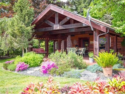 Farm and Ranch in Pierce County, Washington