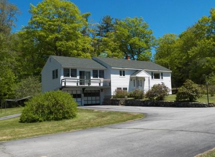 House in Belknap County, New Hampshire