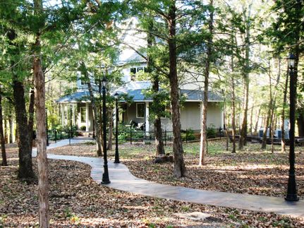 House in Fannin County, Texas