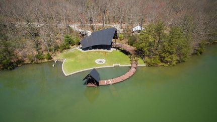 Farm and Ranch in Warren County, Tennessee