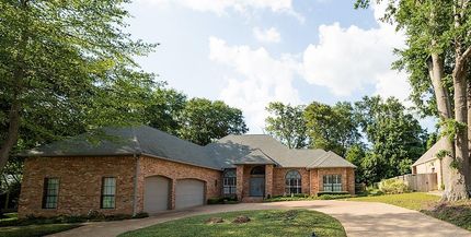 Farm and Ranch in Henderson County, Texas