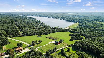 Farm and Ranch in Crawford County, Missouri