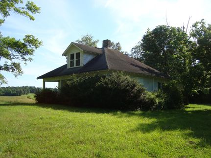 Farm and Ranch in Graves County, Kentucky