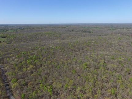 Land in Dickson County, Tennessee