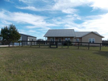 Farm and Ranch in Lee County, Texas