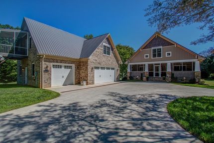 Farm and Ranch in Davidson County, North Carolina