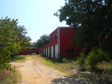 Farm and Ranch in Henderson County, Texas