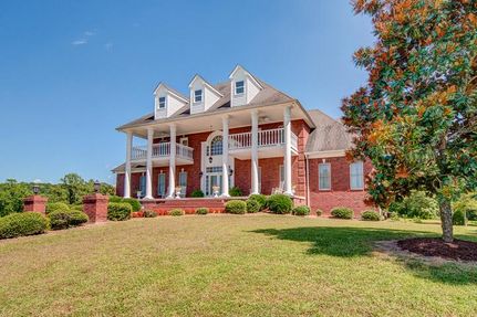 Farm and Ranch in Humphreys County, Tennessee