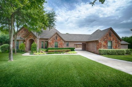Farm and Ranch in Parker County, Texas