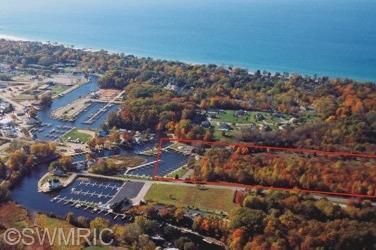 Homesite in Van Buren County, Michigan