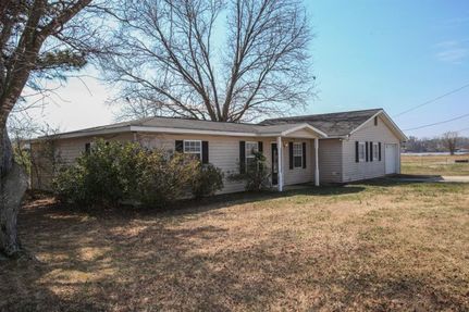 House in Etowah County, Alabama
