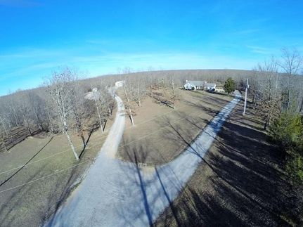 Farm and Ranch in Perry County, Tennessee