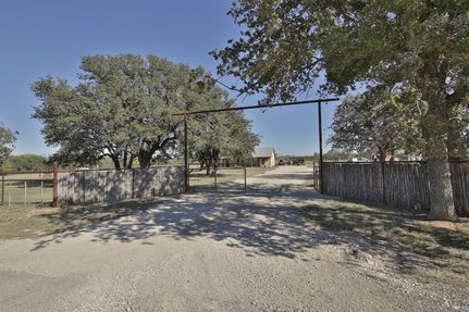 Farm and Ranch in Taylor County, Texas