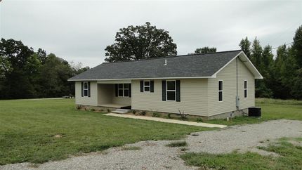 Farm and Ranch in Izard County, Arkansas