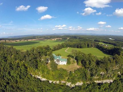 Farm and Ranch in Greenbrier County, West Virginia