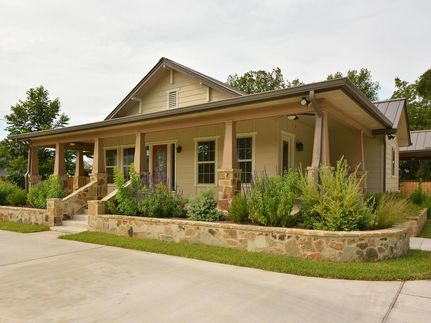 House in Caldwell County, Texas