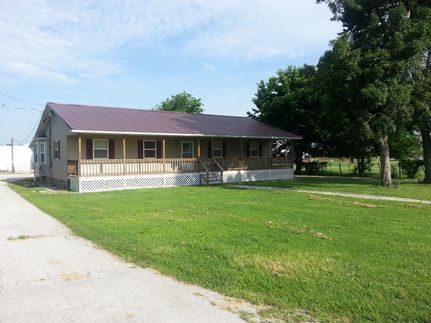 Farm and Ranch in Newton County, Missouri
