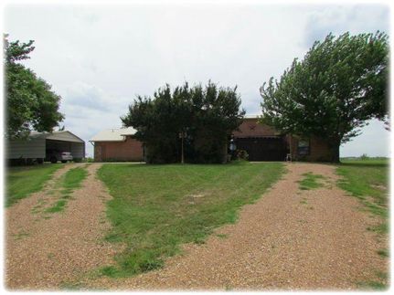 Farm and Ranch in Grayson County, Texas