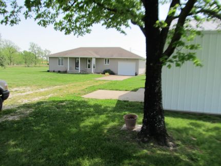 Farm and Ranch in Polk County, Missouri