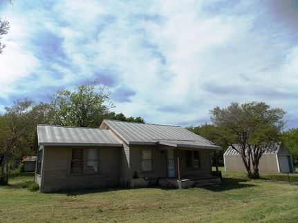 Commercial Property in Navarro County, Texas