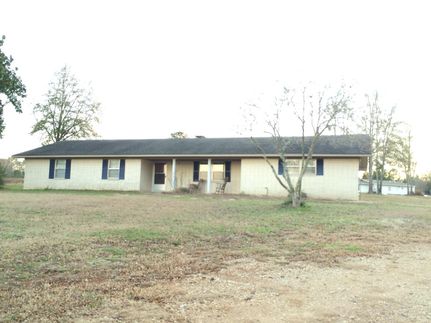 Farm and Ranch in Anderson County, Texas