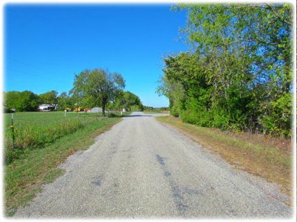 Farm and Ranch in Grayson County, Texas