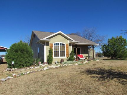 Farm and Ranch in Grayson County, Texas