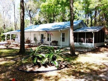 Land in Gilchrist County, Florida