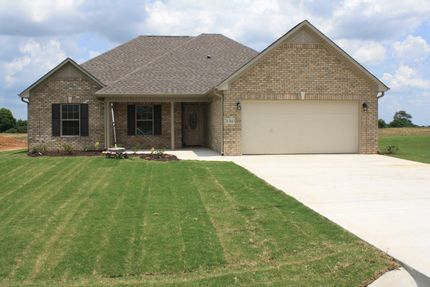 Farm and Ranch in Limestone County, Alabama