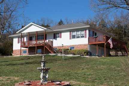 Farm and Ranch in Hickory County, Missouri