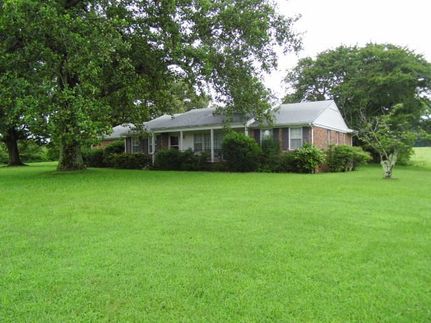 Farm and Ranch in Prince Edward County, Virginia