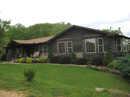 Farm and Ranch in Howell County, Missouri