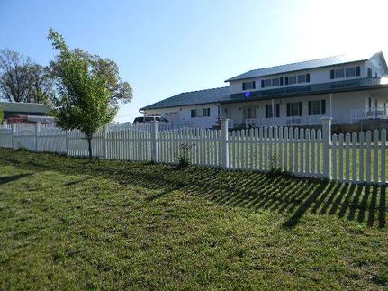 Farm and Ranch in Ozark County, Missouri